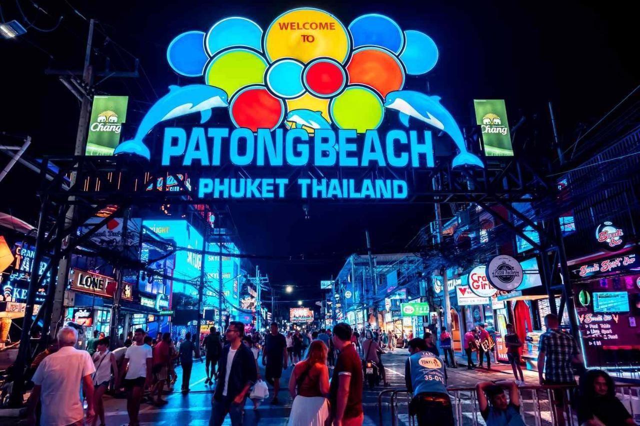 Centre Point Patong Hotel Eksteriør billede
