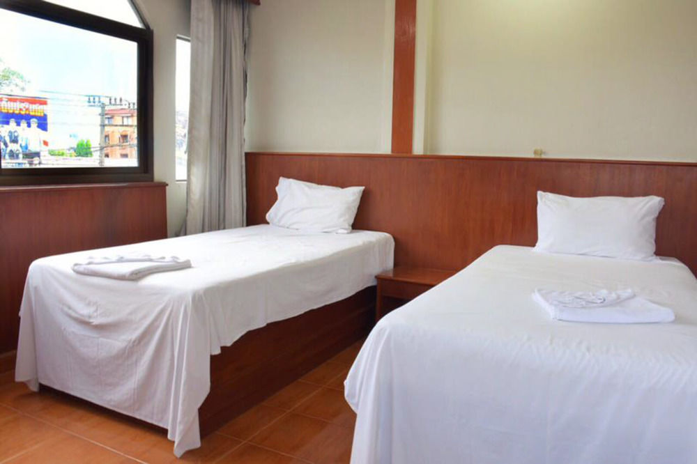 Centre Point Patong Hotel Eksteriør billede